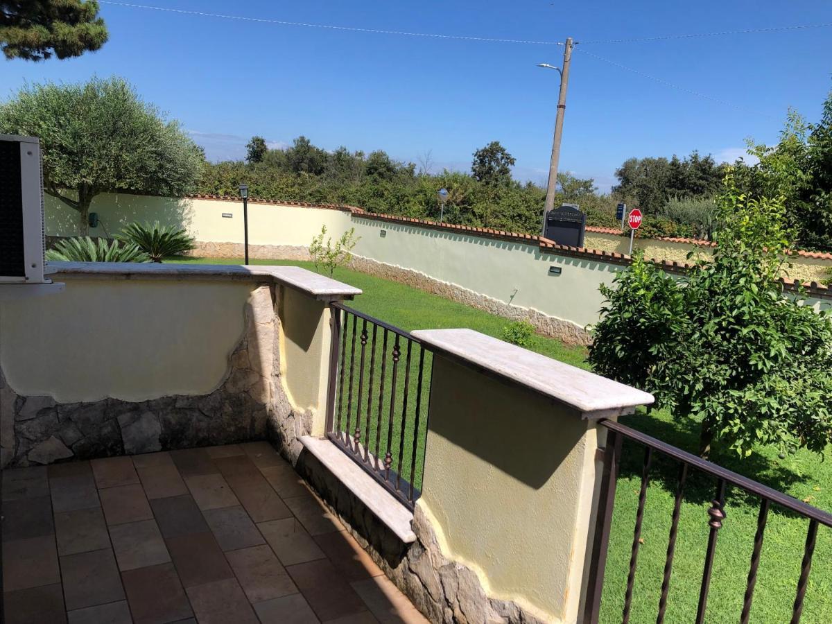 Gold House Luxury Anzio Villa ภายนอก รูปภาพ