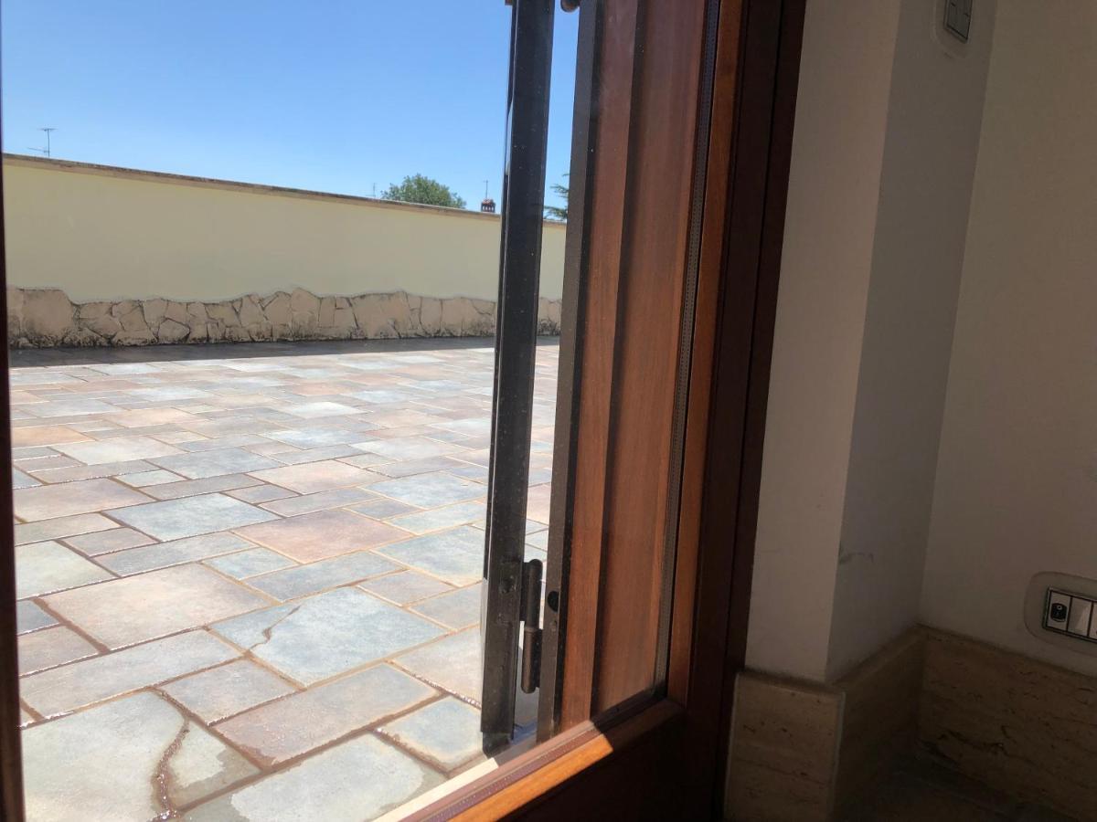 Gold House Luxury Anzio Villa ภายนอก รูปภาพ