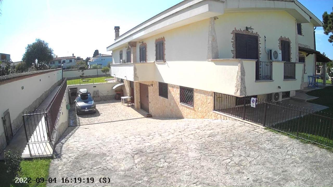 Gold House Luxury Anzio Villa ภายนอก รูปภาพ