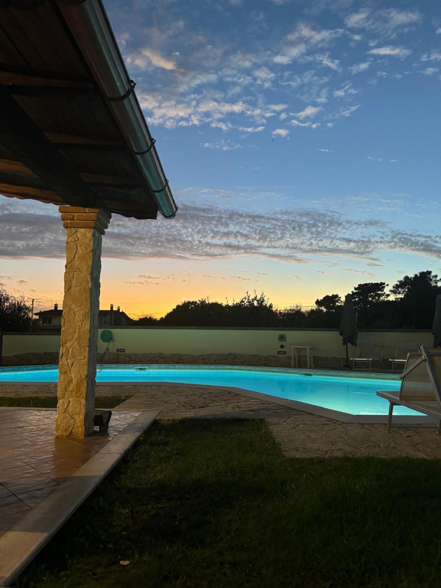Gold House Luxury Anzio Villa ภายนอก รูปภาพ